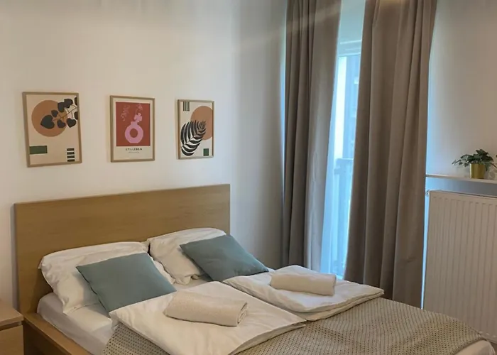 Metro Szwedzka Apple Apartment *