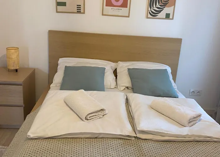 Metro Szwedzka Apple * Warsaw